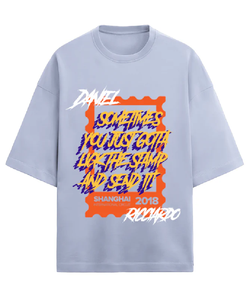 Lavender oversized T-shirt of Daniel Ricciardo with the words 'Sometimes you just gotta lick the stamp and send it. Daniel Ricciardo is a Formula 1 driver for Red Bull Racing's junior team. Ricciardo is also an 8 time Grand Prix winner with Red Bull and McLaren racing F1. He is known for his charisma. At the Chinese Grand Prix in 2018, he said these famous words and since 'Send it' is present in every fan's vocab. Buy this French Terry cotton t-shirt now!