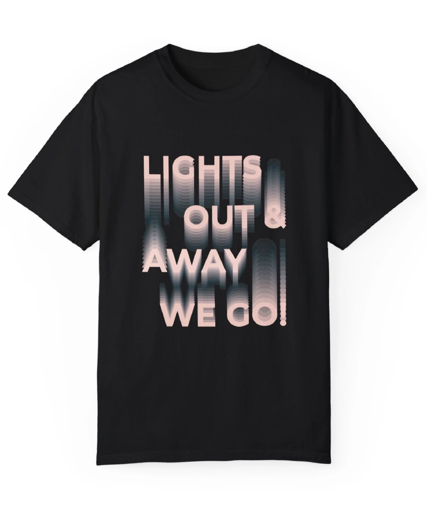 Supima black t-shirt of David Croft's line 'It's lights out and away we go'. Front view. Made with world's best cotton, Supima, especially for all the true Formula 1 fans. Buy this Formula 1 T-shirt now!